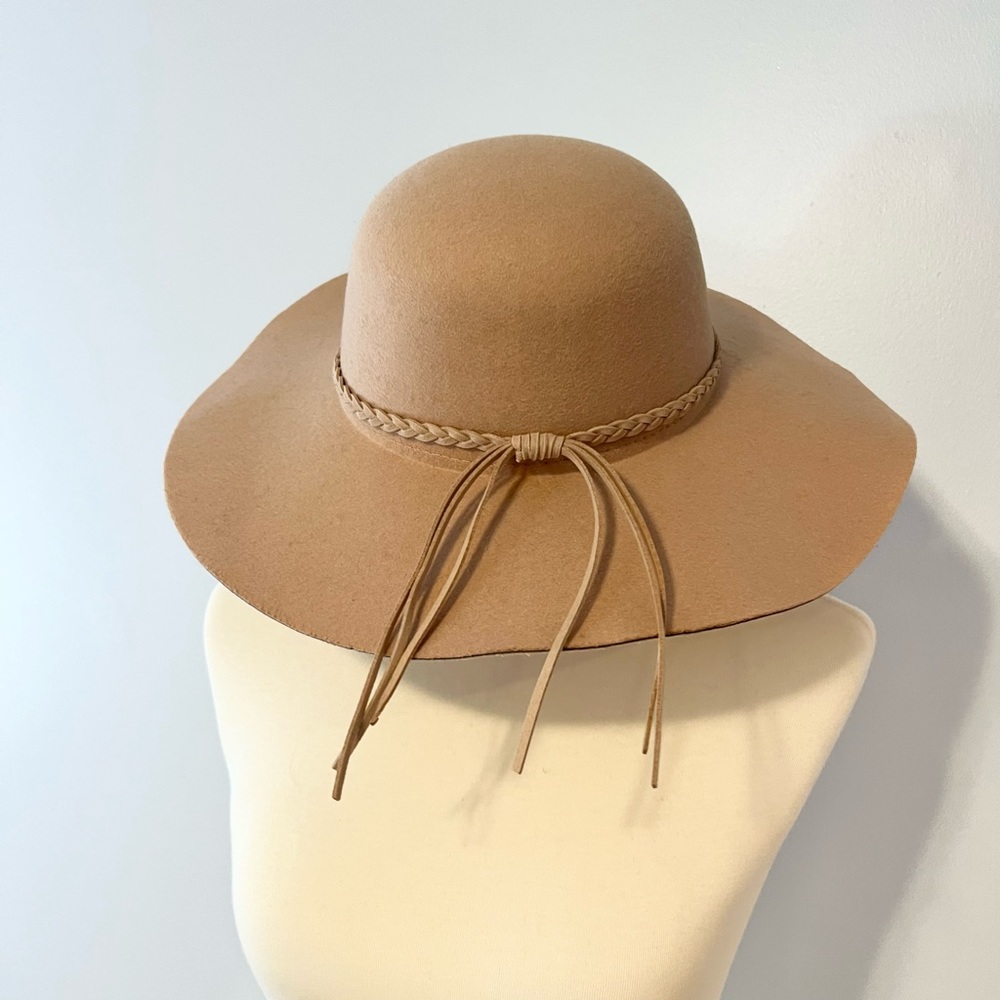 Tan Felt Flat Brim Hat